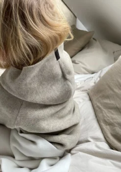 FLEECE KAPUZENBLUSE CHILD