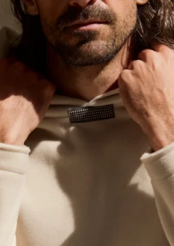 KAPUZENPULLOVER