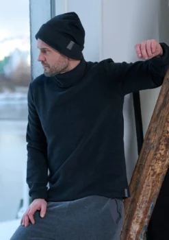 SWEATER M/ HOHEM KRAGEN