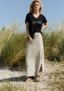 V-NECK TEE ERASE